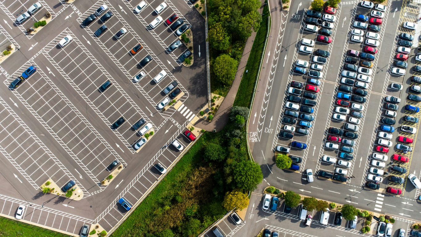 Rilevazione targhe e riconoscimento facciale
